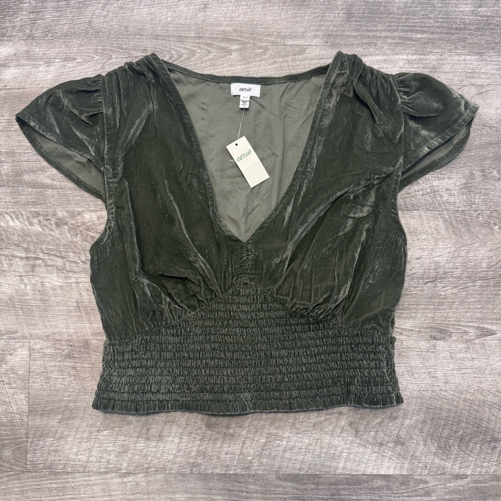NWT Aerie Velvet Olive Green Cap Sleeve Crop Top Womens Sz. S